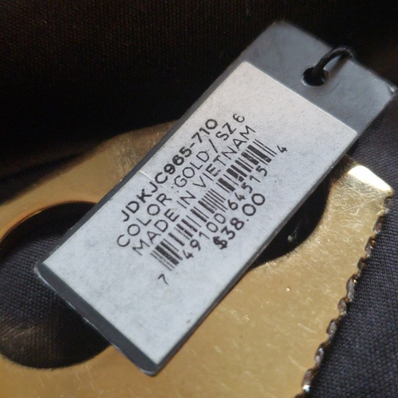 BCBG MAX AZRIA 2 FINGER RHINESTONE RING - Picture 6 of 7